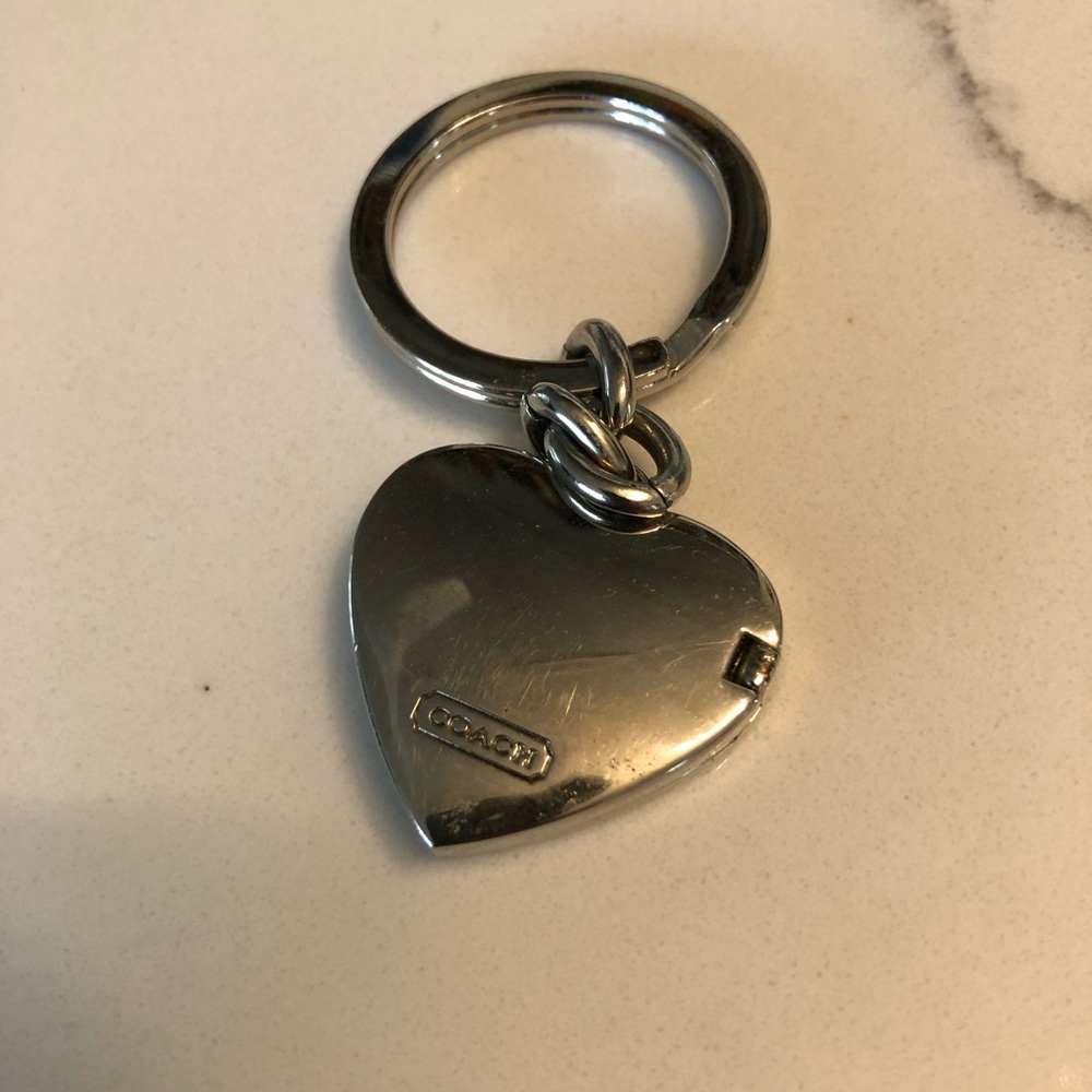 Vintage Coach Pale Pink Heart Shaped Keychain Locket - Picture 3 of 3